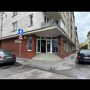 Viola Hostal