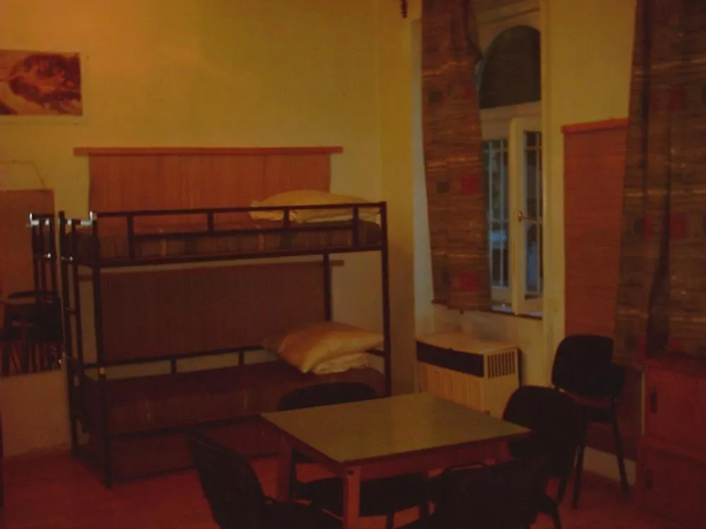 Season Hostel Budapest